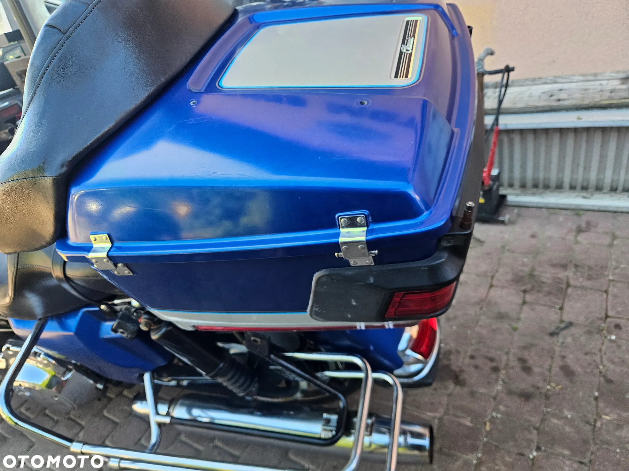 Harley-Davidson FLH Electra Glide - 23