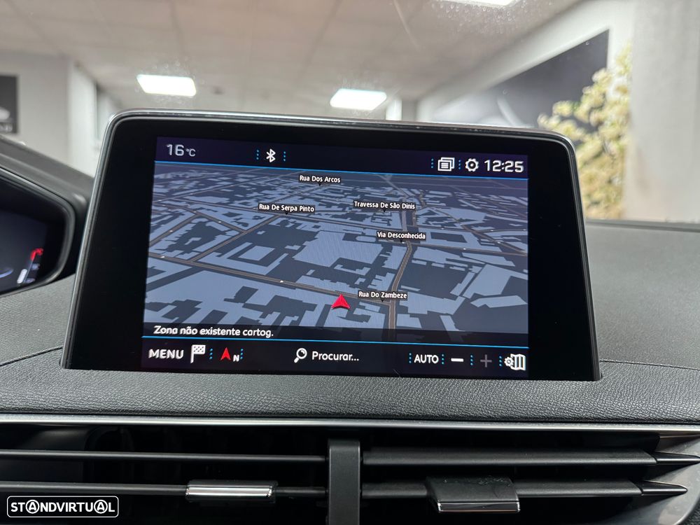 Peugeot 3008 1.2 PureTech Allure EAT6 - 40