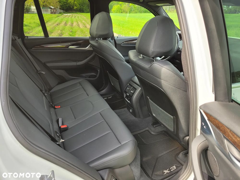 BMW X3 xDrive30i xLine - 19