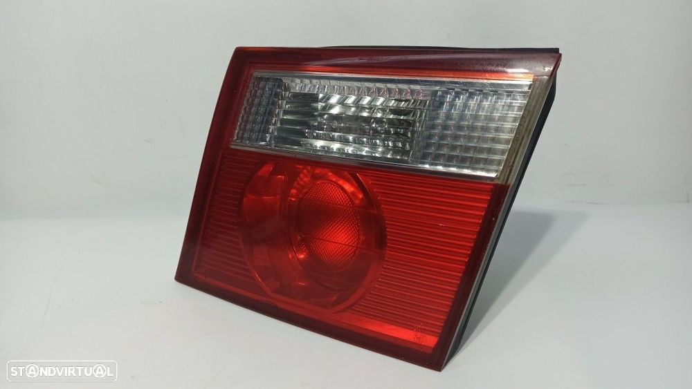FAROLIM TRASEIRO DIREITO KIA CARENS 2.0 CRDI EX MONOVOLUMEN - 3