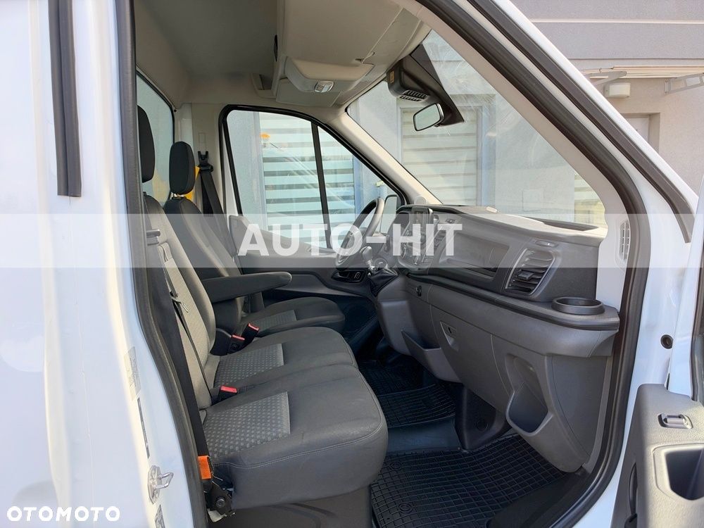 Ford Transit - 17