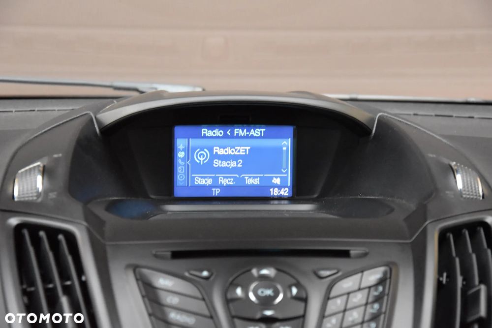 Ford Kuga 2.0 TDCi AWD Titanium - 23