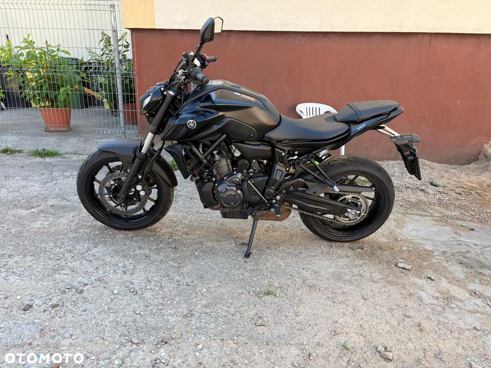 Yamaha MT - 5