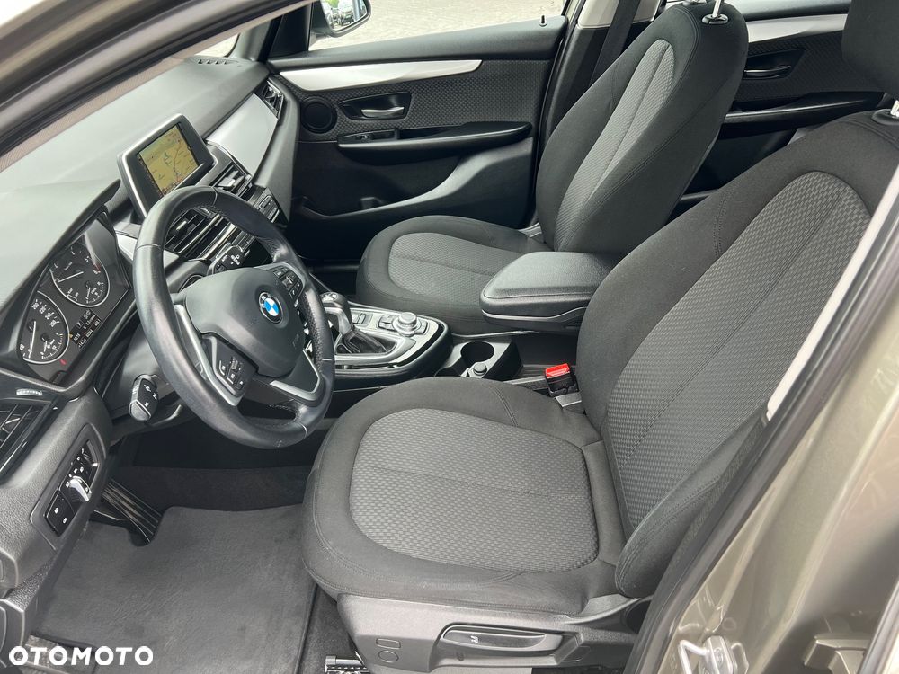 BMW Seria 2 218d Sport-Aut Luxury Line - 14