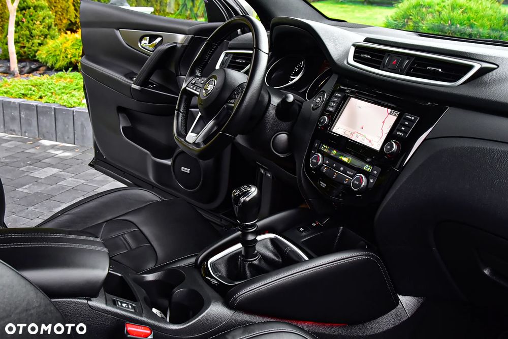 Nissan Qashqai 1.3 DIG-T MHEV N-Design - 30