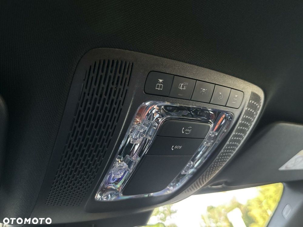 Mercedes-Benz CLA - 22