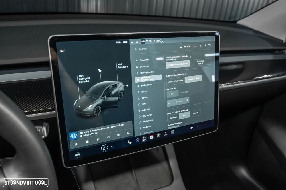 Tesla Model Y Long Range Dual Motor AWD - 14