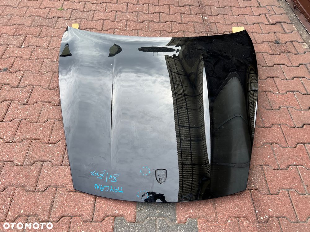 Porsche Taycan Maska silnika - 1