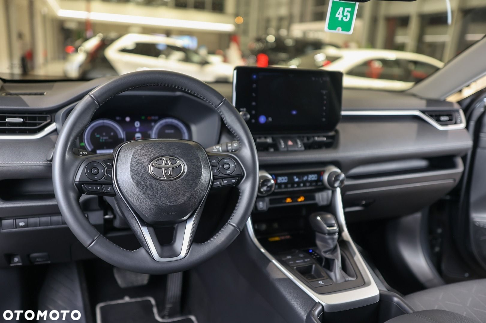 Toyota RAV4 - 16