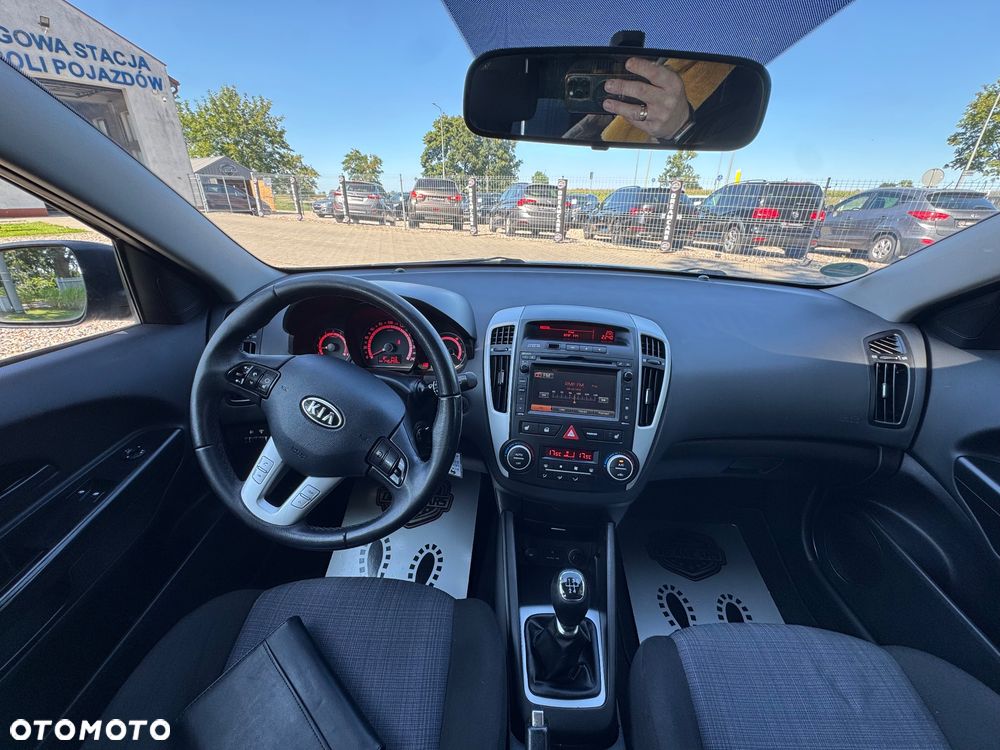 Kia Ceed - 18