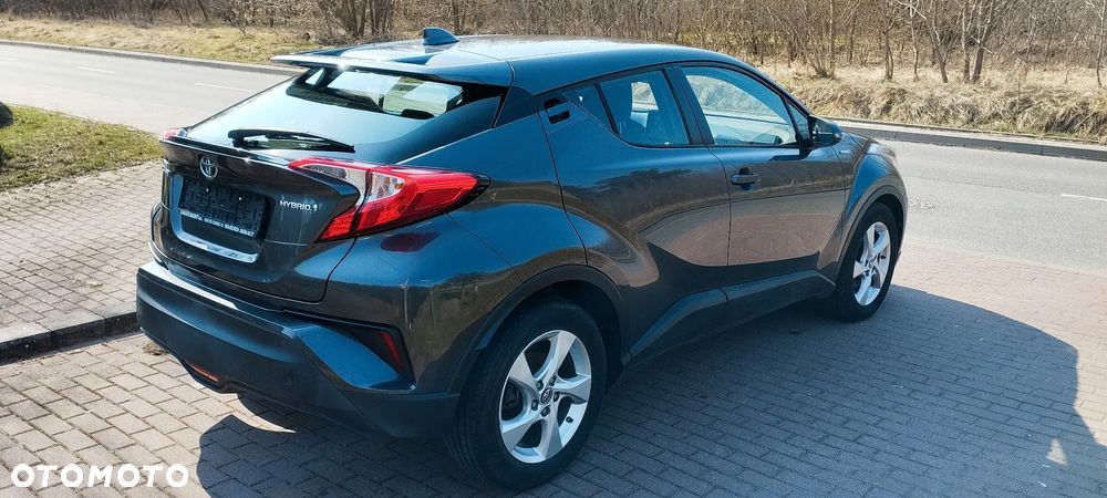 Toyota C-HR Business-Edition - 5