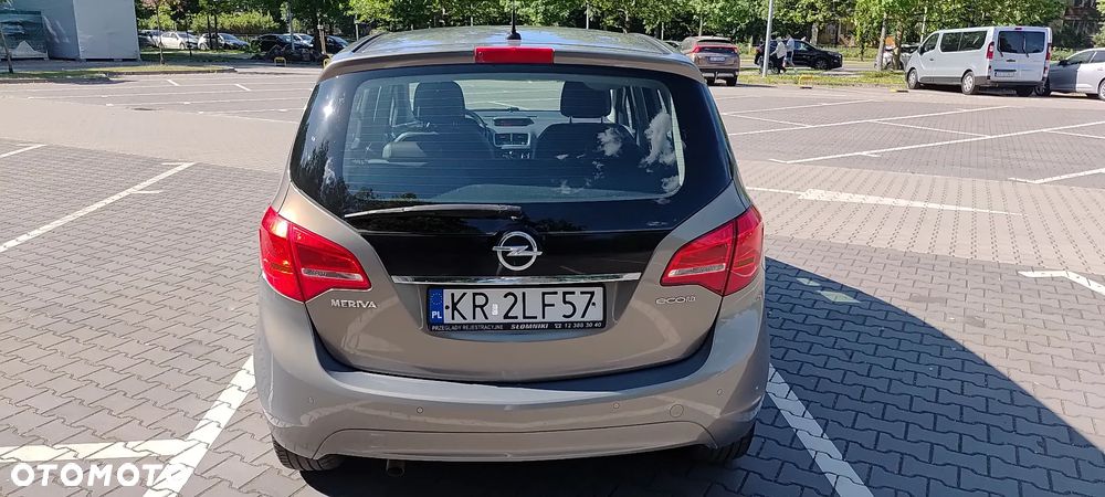 Opel Meriva 1.4 T Cosmo S&S - 19