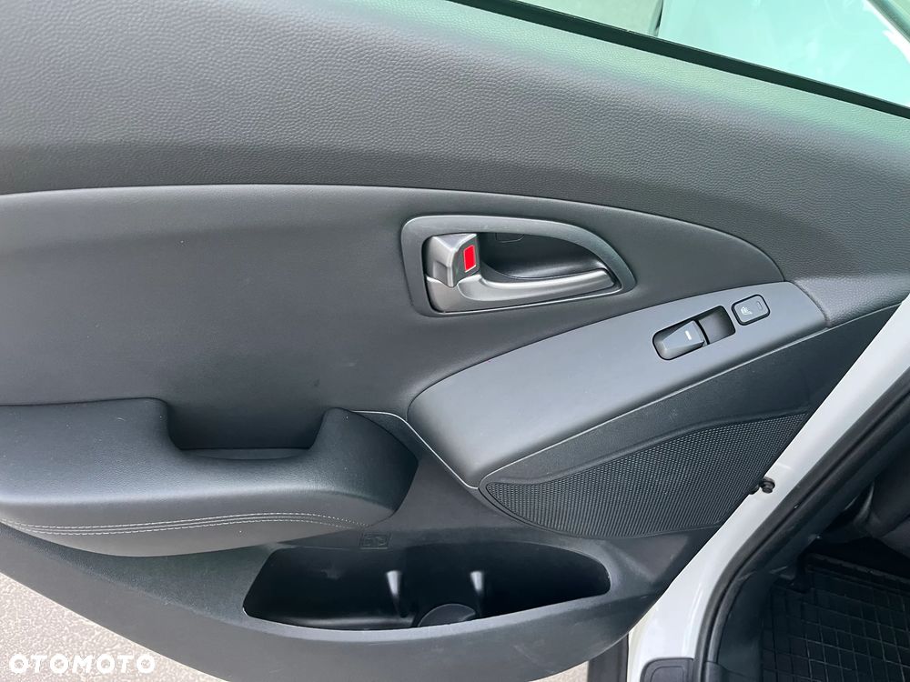 Hyundai ix35 2.0 GDI Premium 2WD - 20