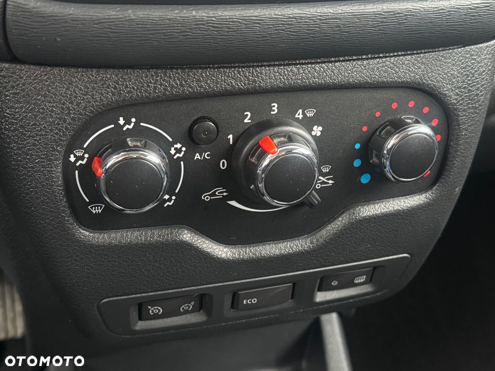 Dacia Dokker TCe 115 Stepway Celebration - 25