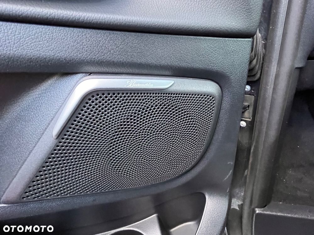 Mercedes-Benz Klasa V 300 d Avantgarde 9G-Tronic - 21