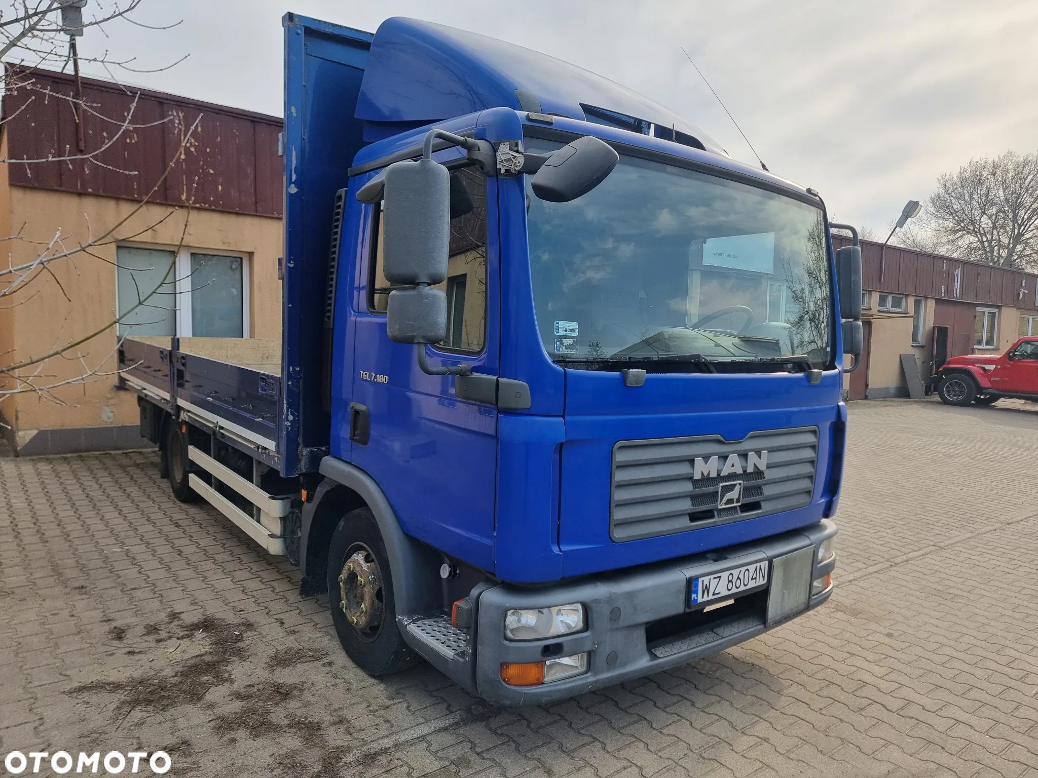 MAN TGL 7.180 - 2