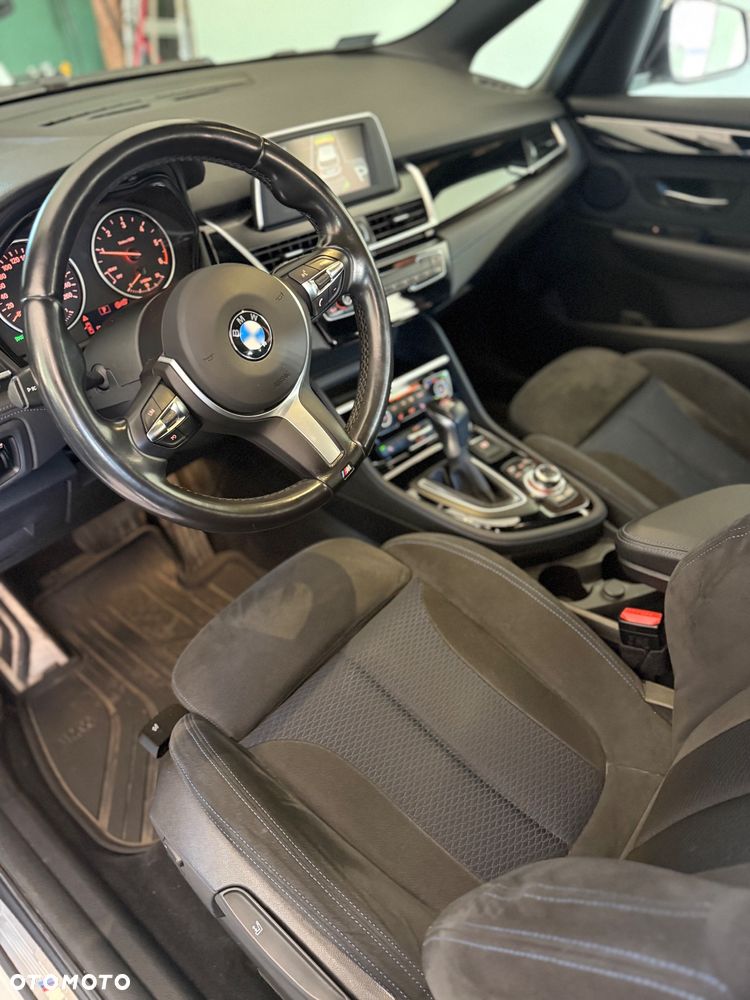 BMW Seria 2 218d M Sport - 14