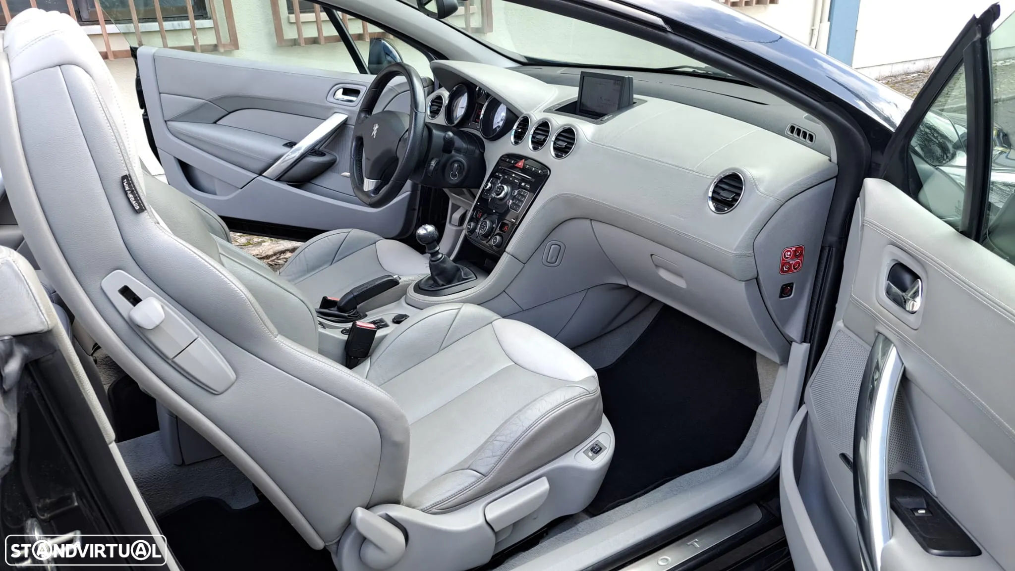 Peugeot 308 CC 1.6 THP 16V Sport - 34