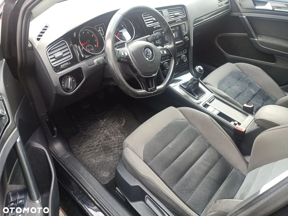 Volkswagen Golf 1.4 TSI BMT Highline - 8