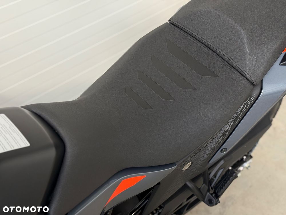KTM Adventure - 29