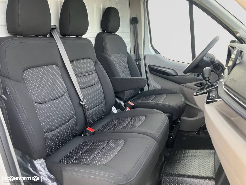 Maxus Deliver 9 - L3H2 - FWD MT Basic - 15