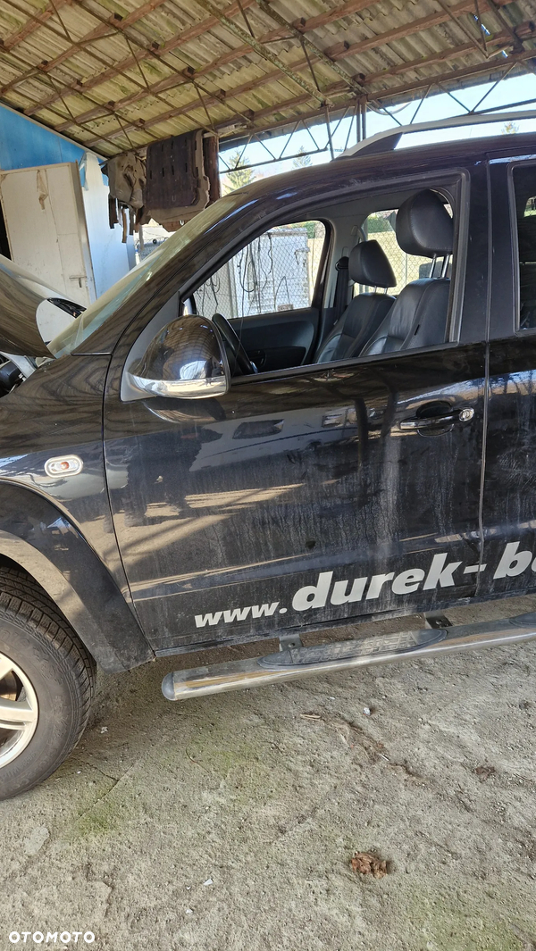 Drzwi przod lewy VW Amarok