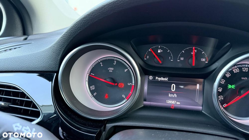 Opel Astra 1.6 BiTrb D (CDTI) Start/Stop Innovation - 25