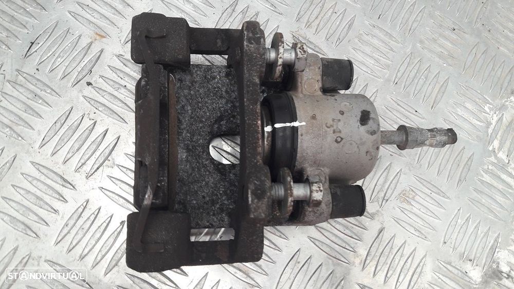 PINÇA TRAVÃO TRASEIRA ESQUERDA BMW 5 2003 -4020298 - 2