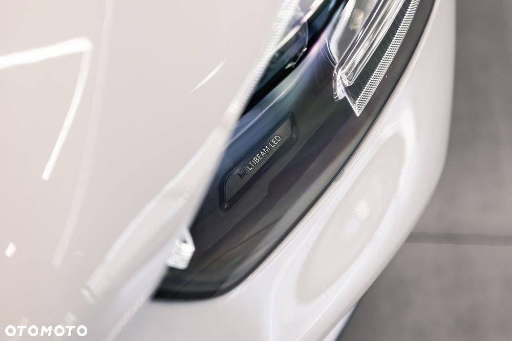 Mercedes-Benz GLC 300 e 4-Matic - 40
