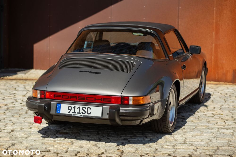 Porsche 911 - 6
