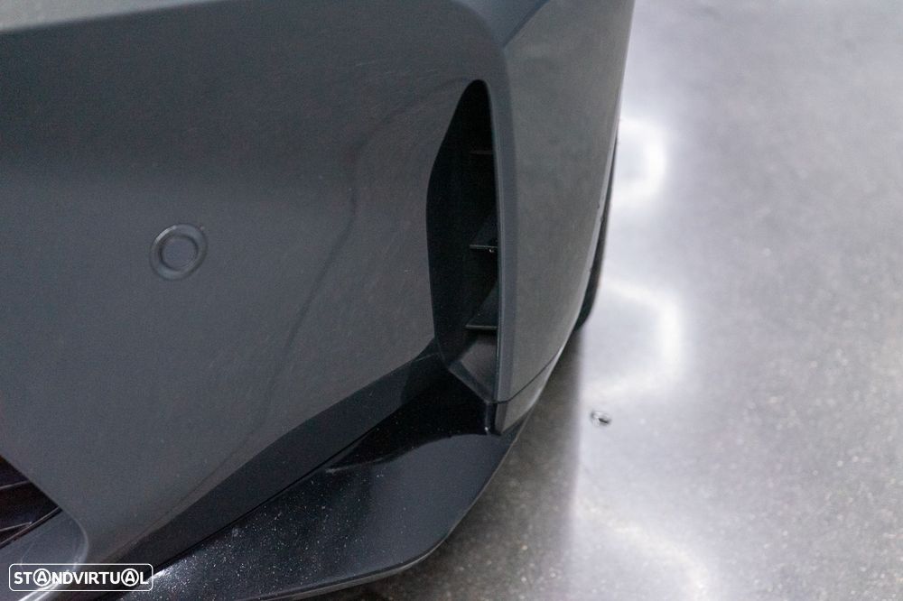 BMW M4 Competition xDrive - 38