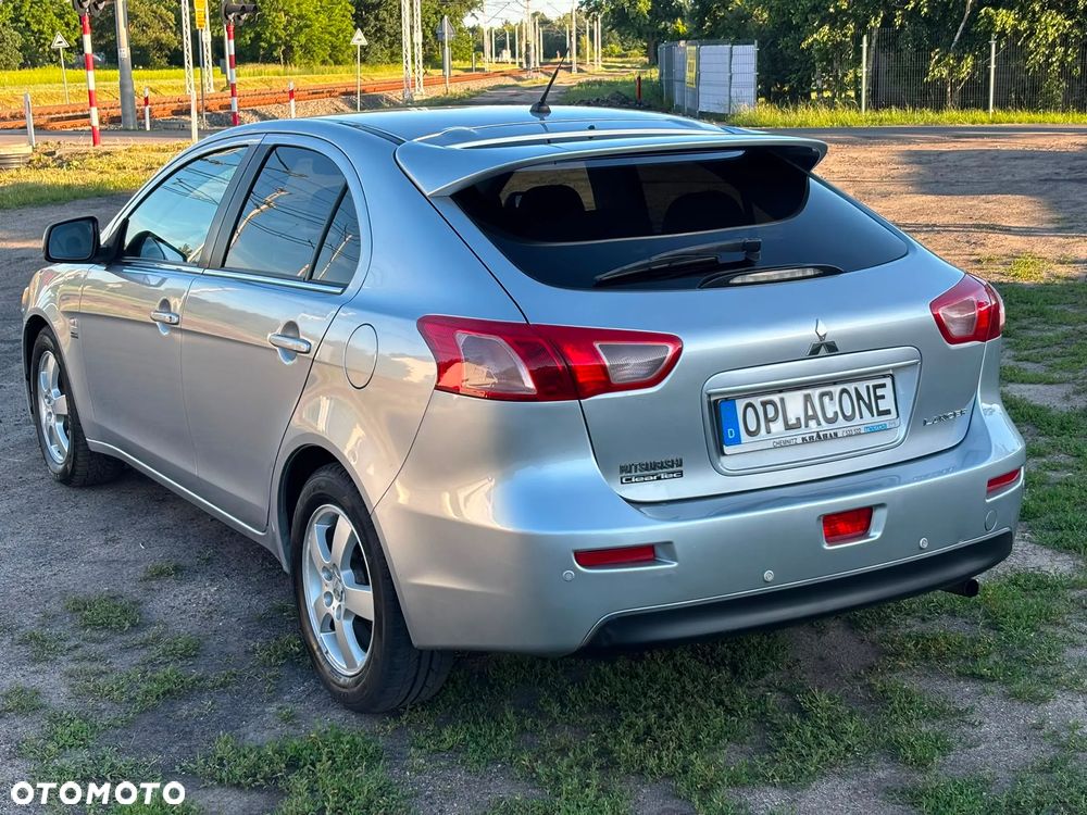 Mitsubishi Lancer 1.6 Invite - 9