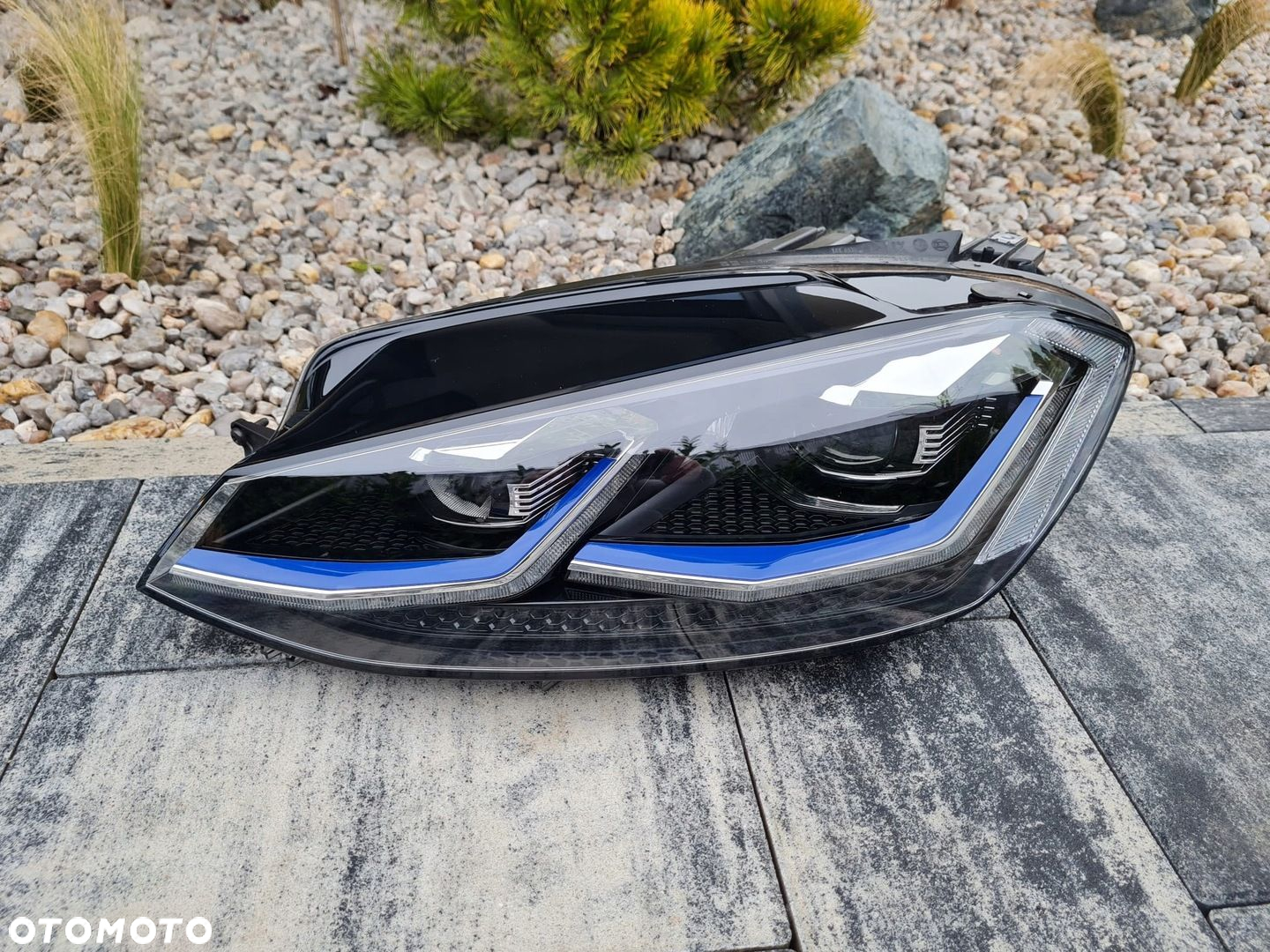 VW E-GOLF GTE VII 7 LIFT Lampa lewa przód Full Led Matrix 5G1941059B - 2