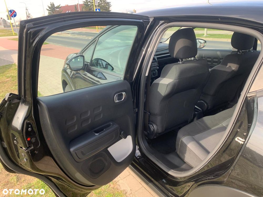 Citroën C3 ver-1-5-bluehdi-feel-pack-s-s - 22