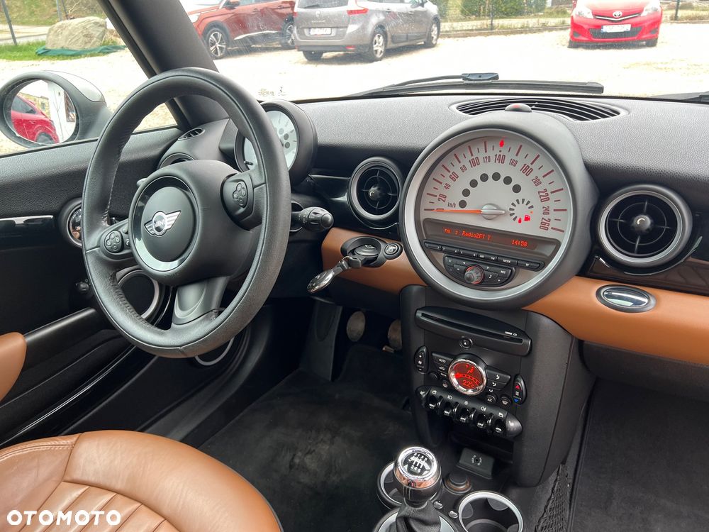 MINI Cooper 50 Mayfair - 25