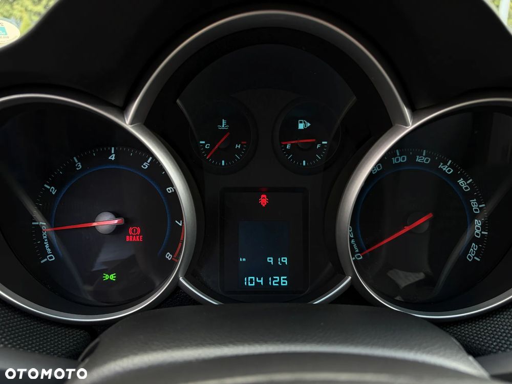 Chevrolet Cruze 1.8 LT+ - 22