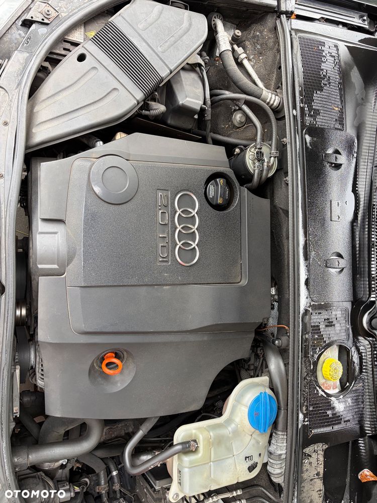 Audi A4 Avant 2.0 TDI - 14