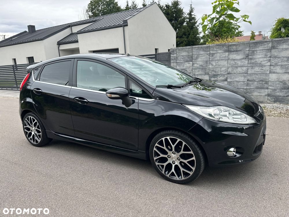 Ford Fiesta 1.6 Titanium EU5 - 30
