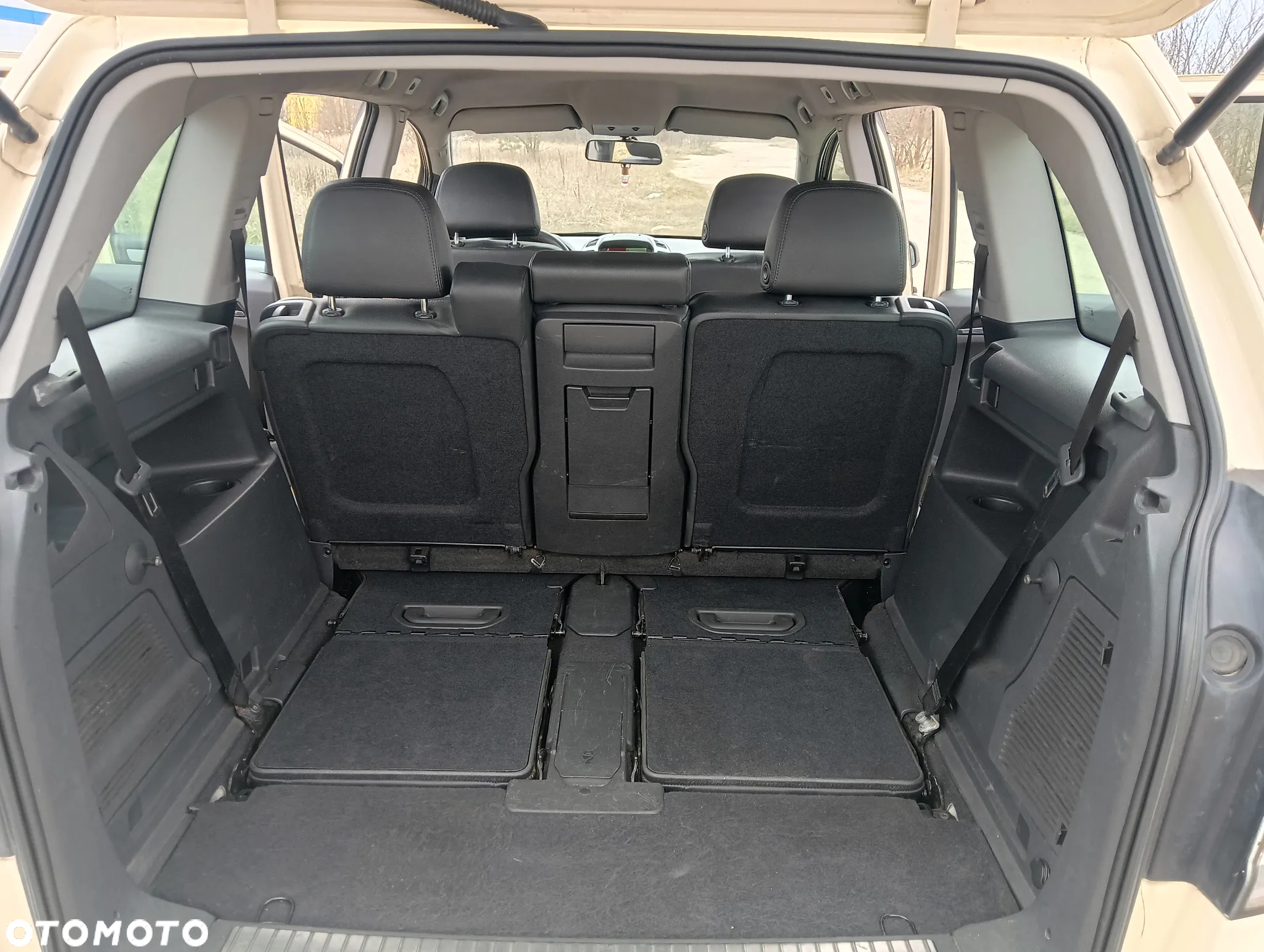 Opel Zafira 1.6 16V Base - 16