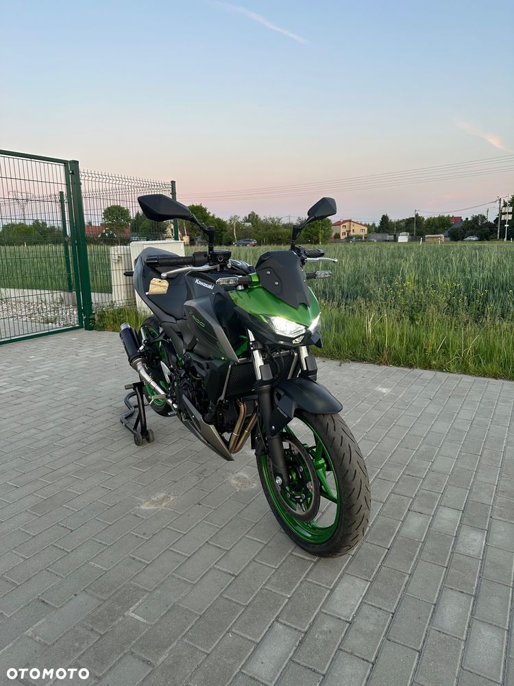 Kawasaki Z - 2
