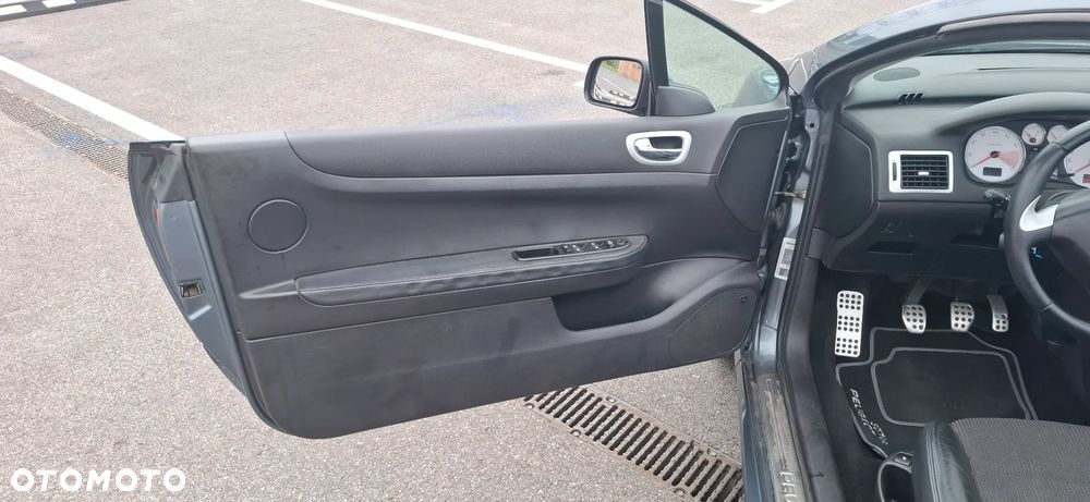 Peugeot 307 CC 140 JBL - 12
