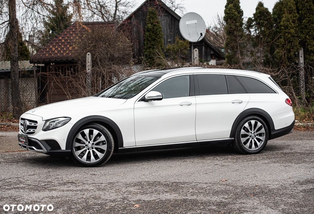 Mercedes-Benz Klasa E 220 d 4-Matic All-Terrain - 7