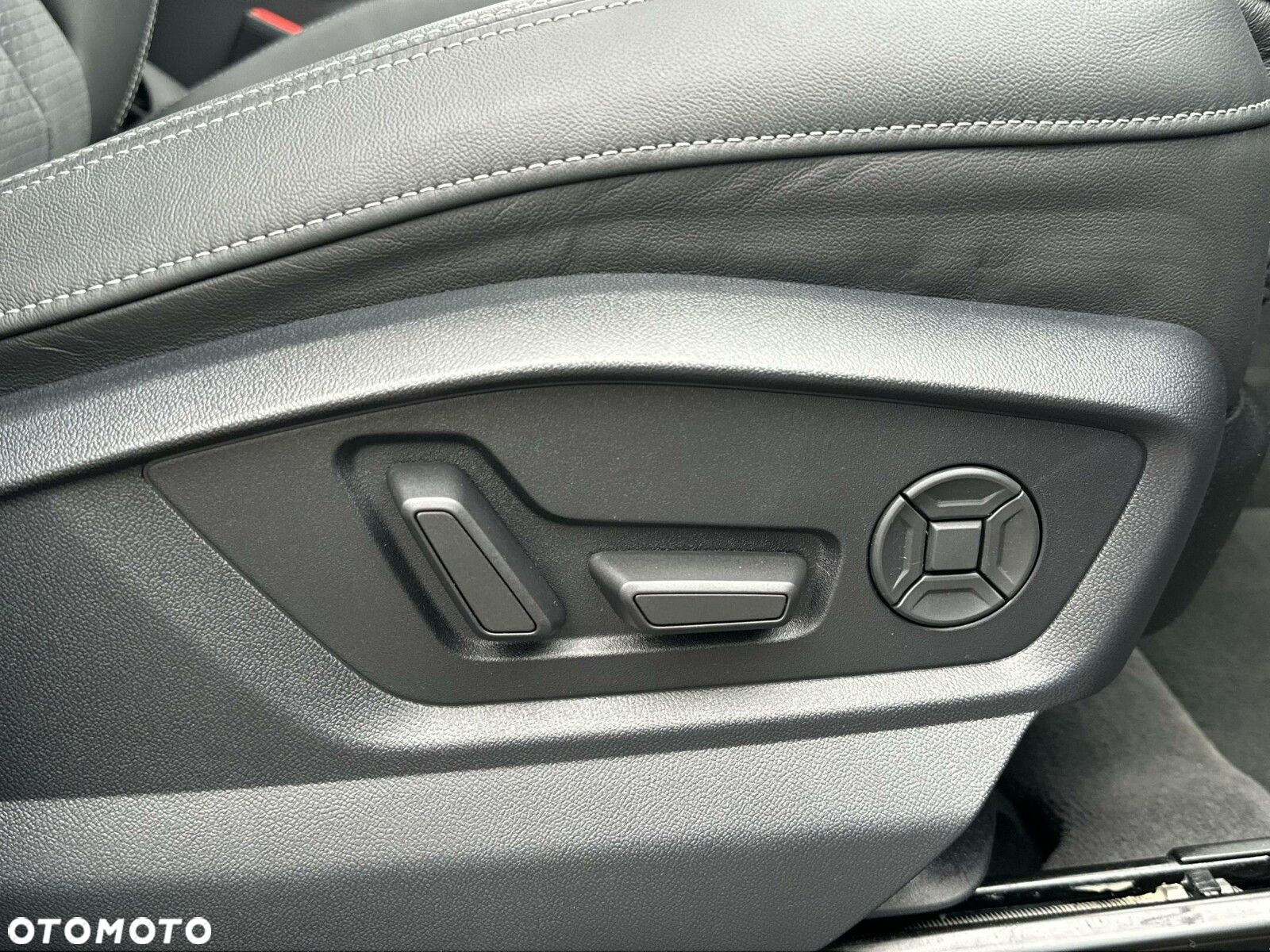 Audi Q8 - 28