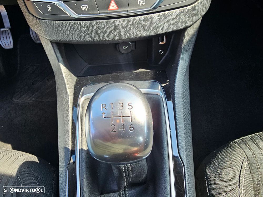 Peugeot 308 SW - 24