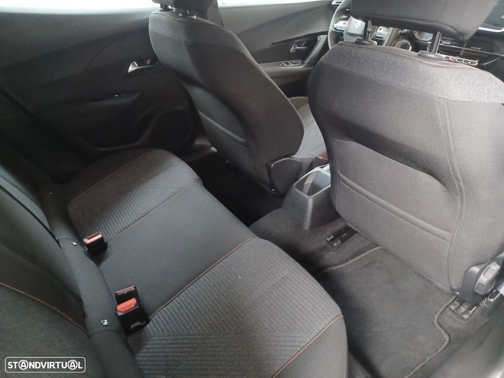 Peugeot 2008 1.2 PureTech Style - 10
