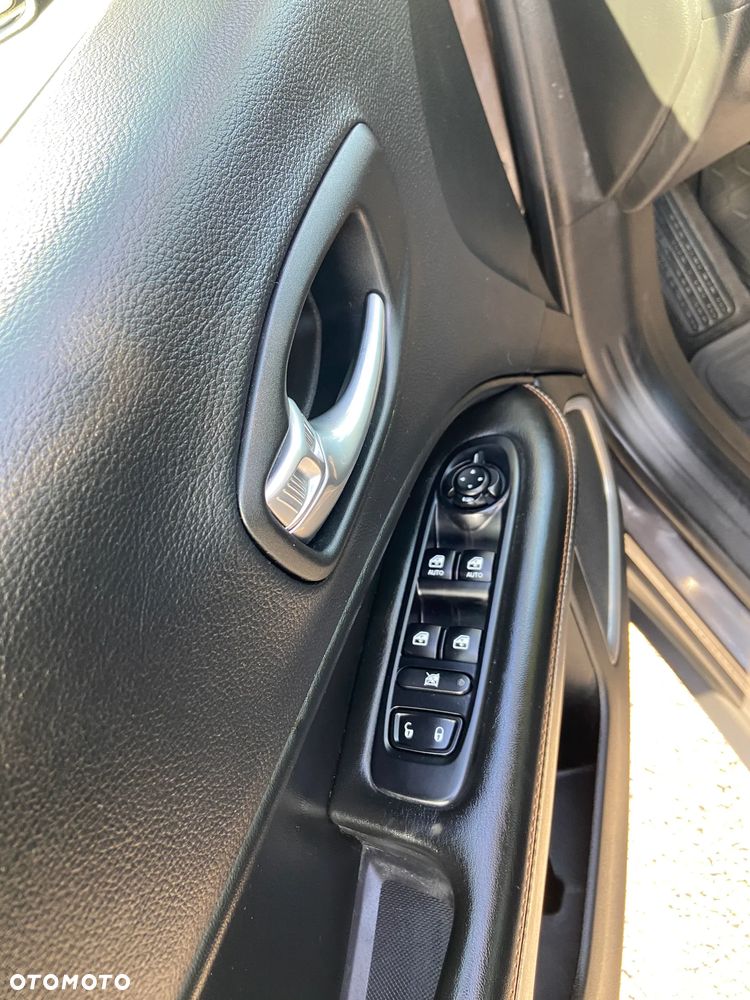Jeep Compass 2.0 MultiJet Active Drive Longitude - 23