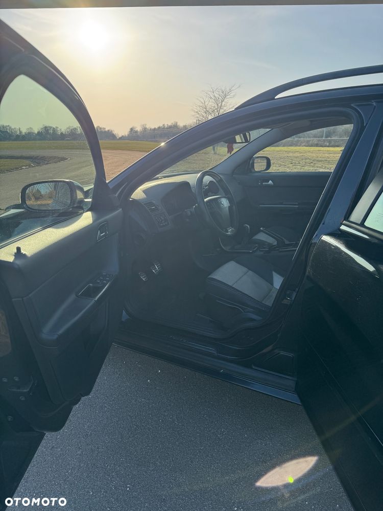 Volvo V50 2.0D R-Design Momentum - 14