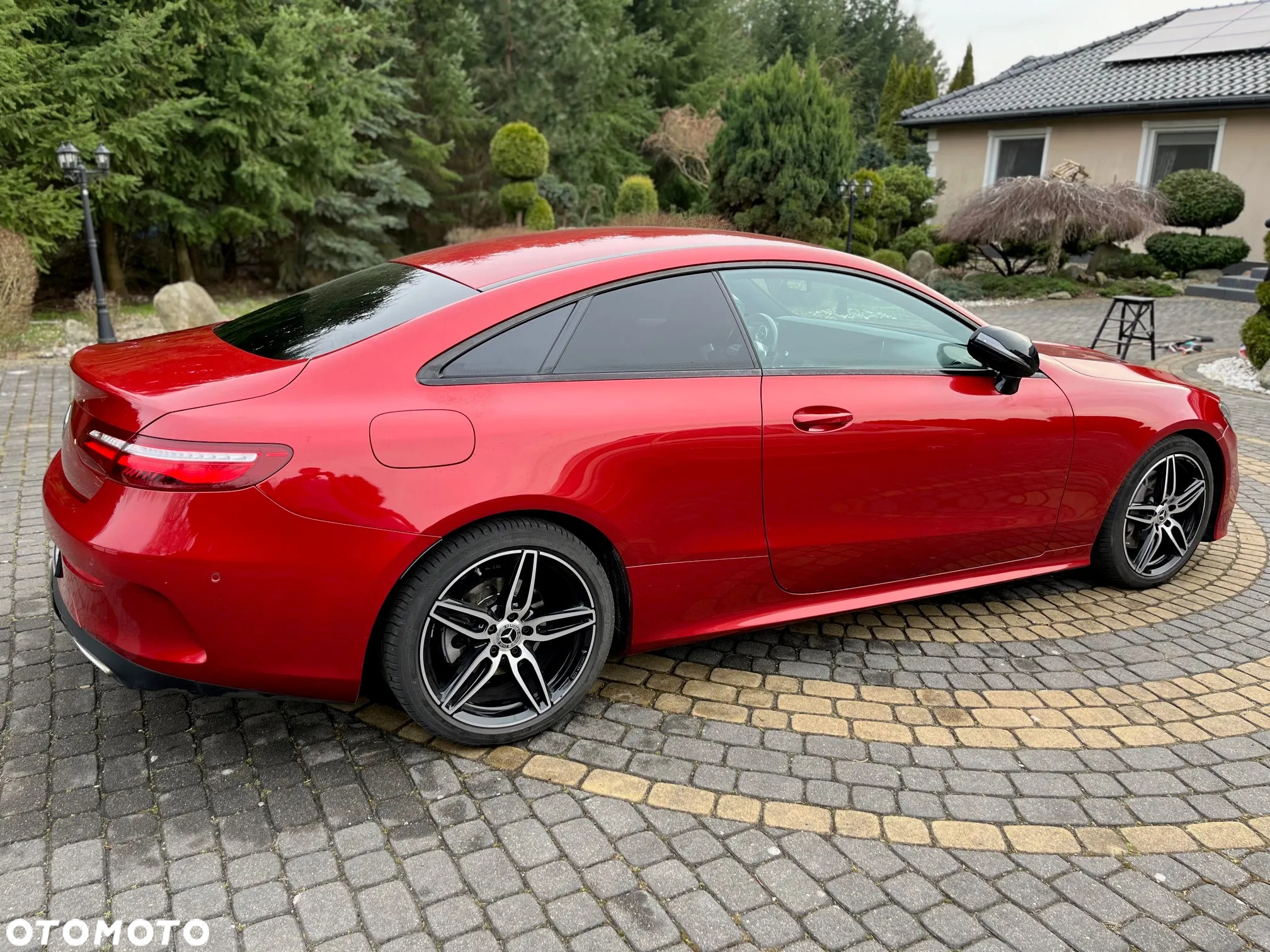 Mercedes-Benz Klasa E 200 Coupe 9G-TRONIC - 10