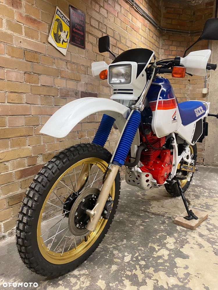 Honda XL - 27