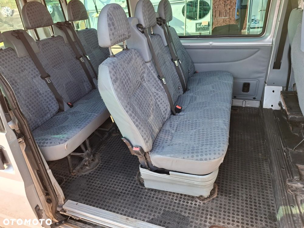 Ford Transit 300L - 12